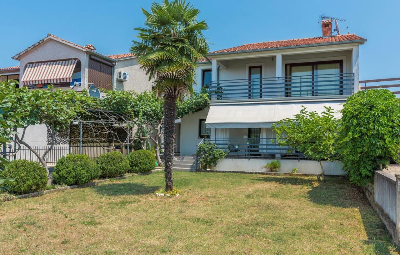 Apartment Green With Balcony Nova Vas  Exterior photo